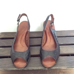 Naya Fandanga Black weave Leather Peep Toe Heel